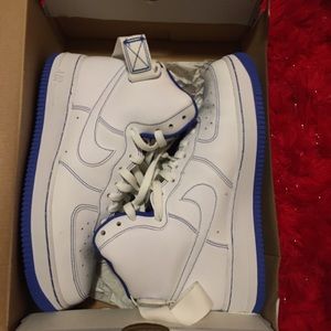 High top Air Force ones